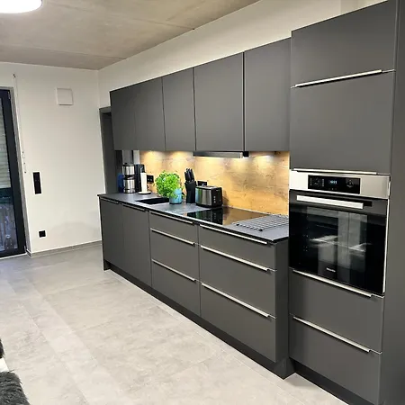 Luxurioeses Direkt Am Kanal 125 M² - Youpartments